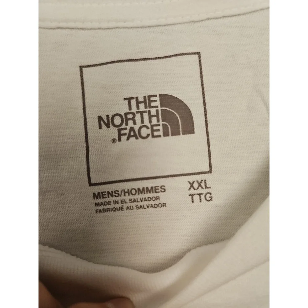 The North Face Mens XXL White Rainbow Box Logo Graphic T-Shirt NF0A4M8G